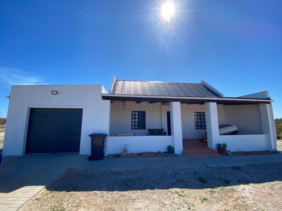 5 Bedroom Property for Sale in Hopefield Western Cape